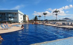 Apartamento no Golden Lake - pé na areia, agua de côco e cervejinha